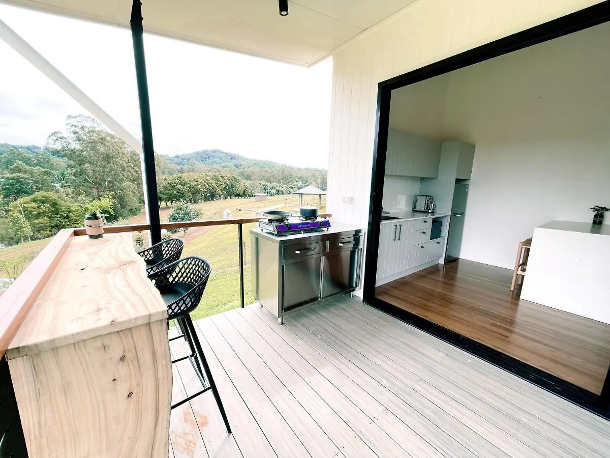 Seven Peaks Farm Stay Beerwah