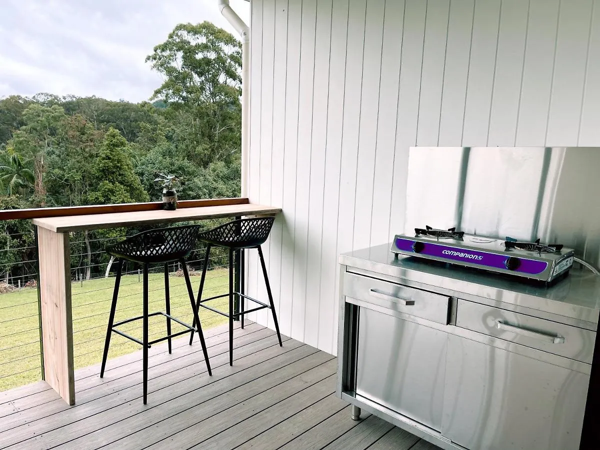 Seven Peaks Farm Stay Beerwah
