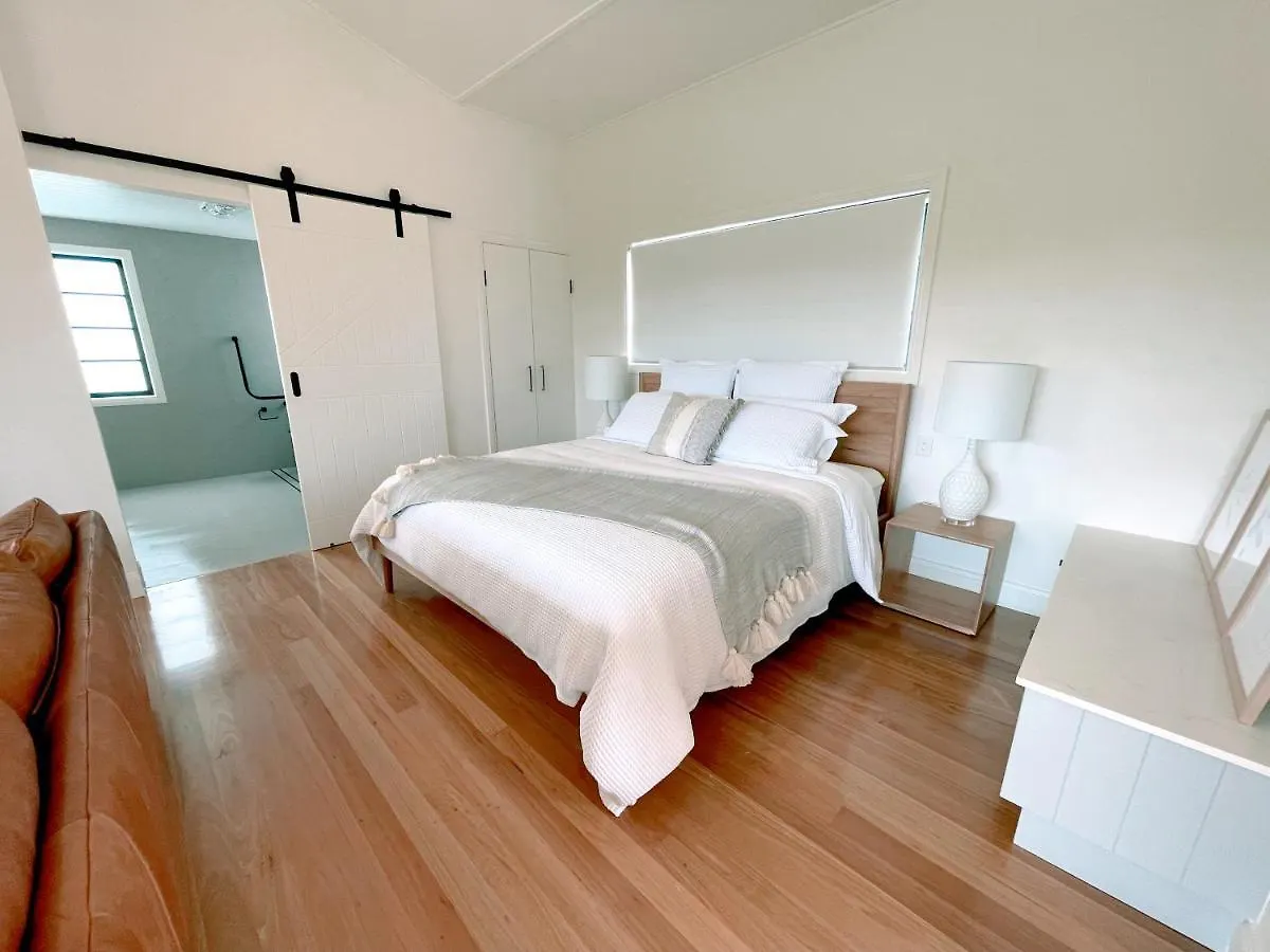 Seven Peaks Farm Stay Beerwah