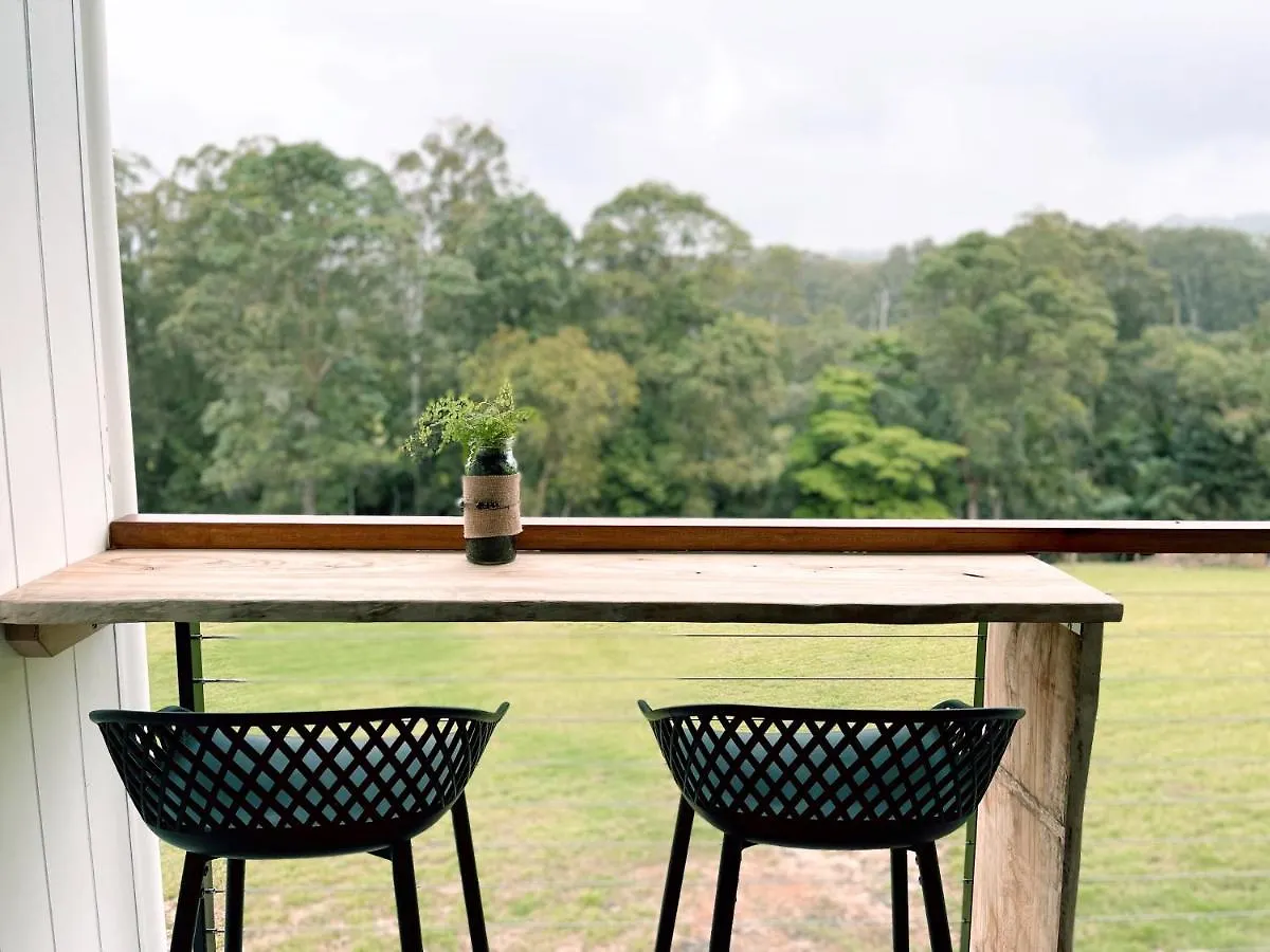 Seven Peaks Farm Stay Beerwah