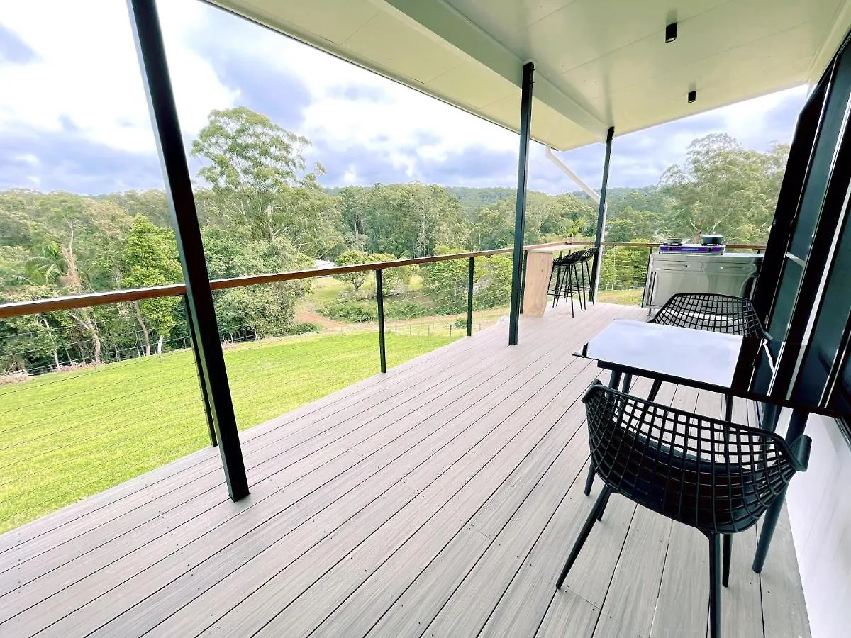 Seven Peaks Farm Stay Beerwah