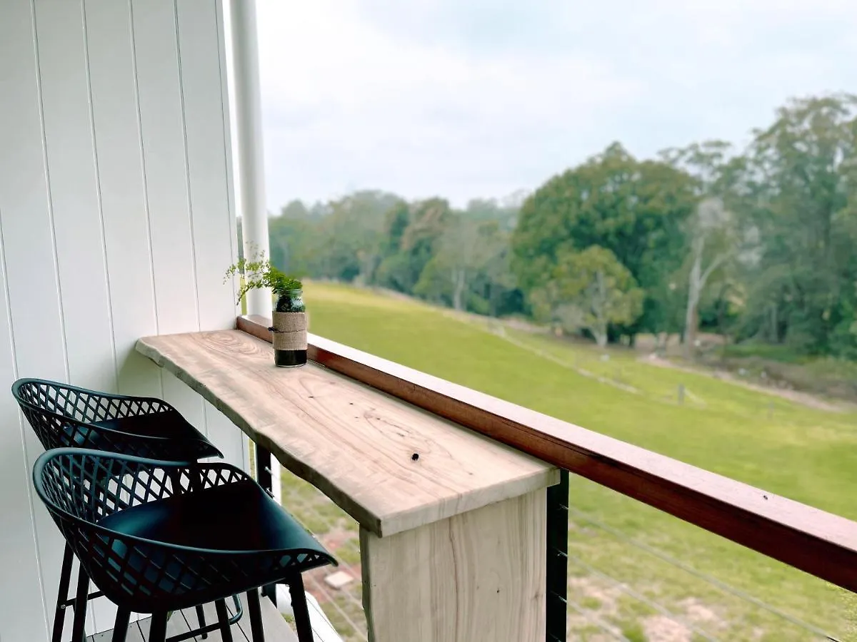 Seven Peaks Farm Stay Beerwah