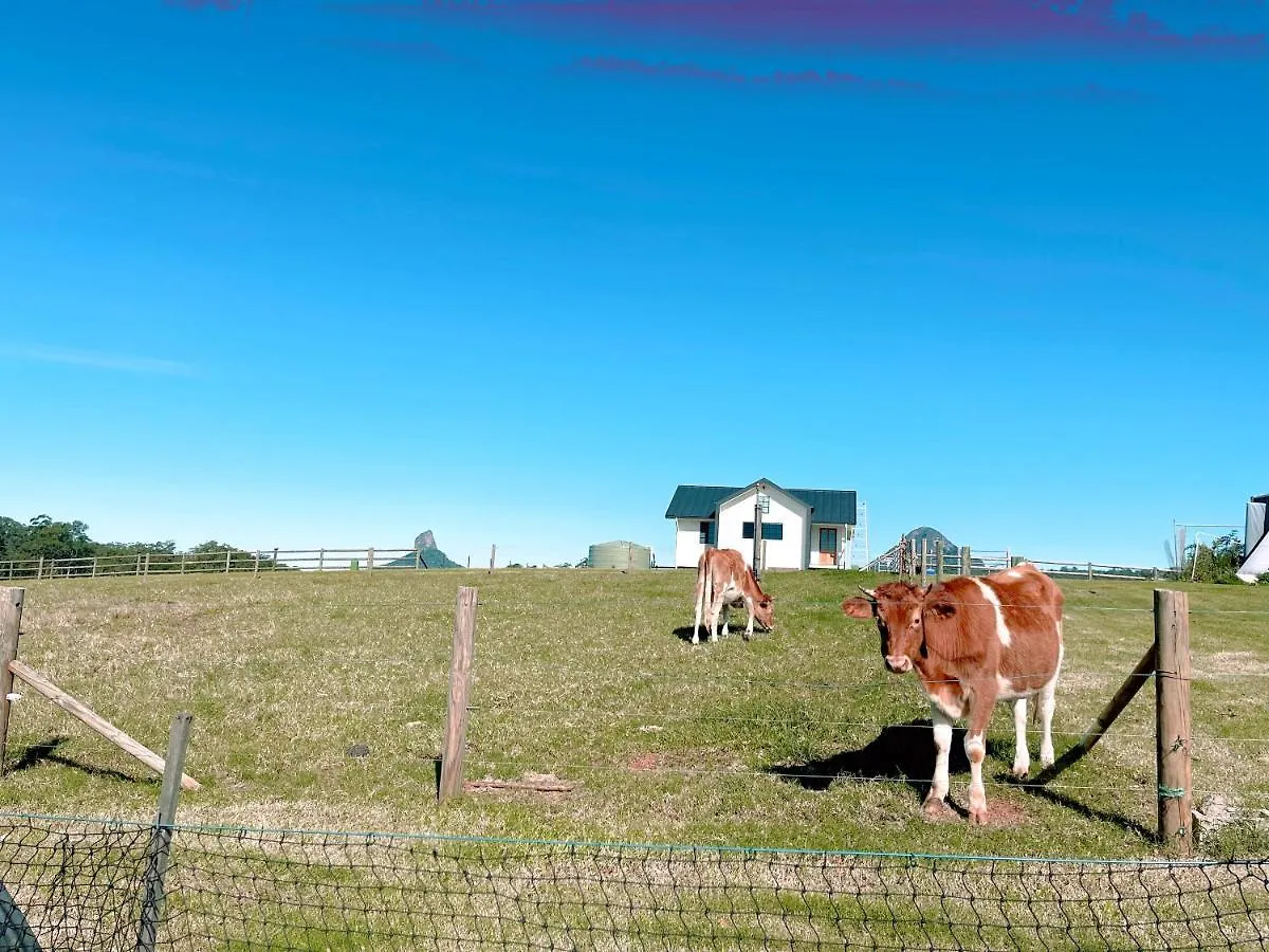 Seven Peaks Farm Stay Beerwah